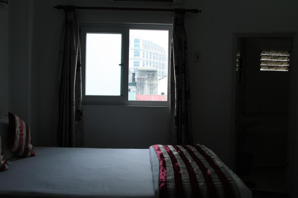 Hoang Cuong Hotel Hanoi Exterior foto