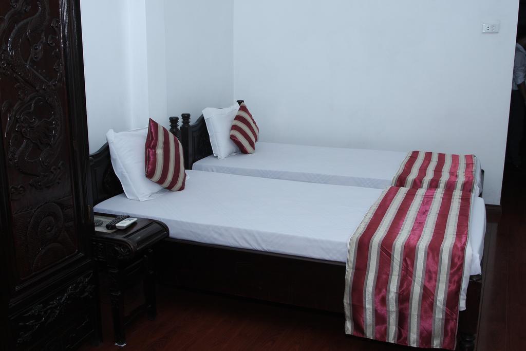 Hoang Cuong Hotel Hanoi Exterior foto